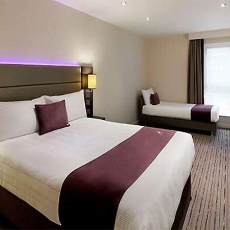 Premier Inn Milton Keynes Central Ngoại thất bức ảnh